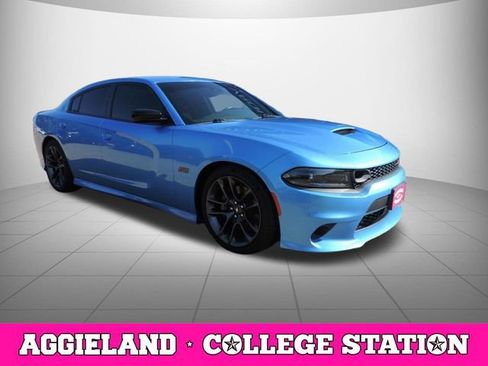 Used 2023 Dodge Charger Scat Pack w/ Technology Group RWD image 3