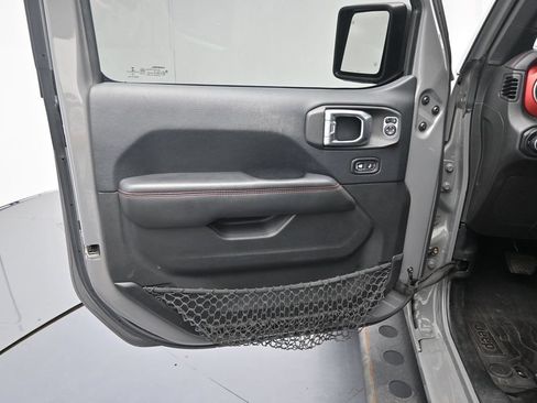 Used 2018 Jeep Wrangler Unlimited Rubicon AWD/4WD image 19