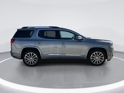 Used 2023 GMC Acadia Denali w/ Denali Ultimate Package image 4