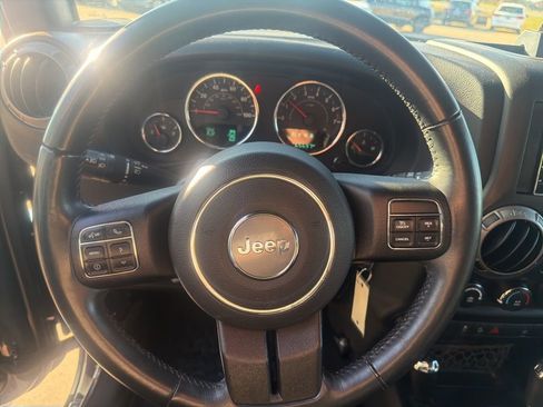 Used 2016 Jeep Wrangler Unlimited Sport w/ Quick Order Package 24S image 9