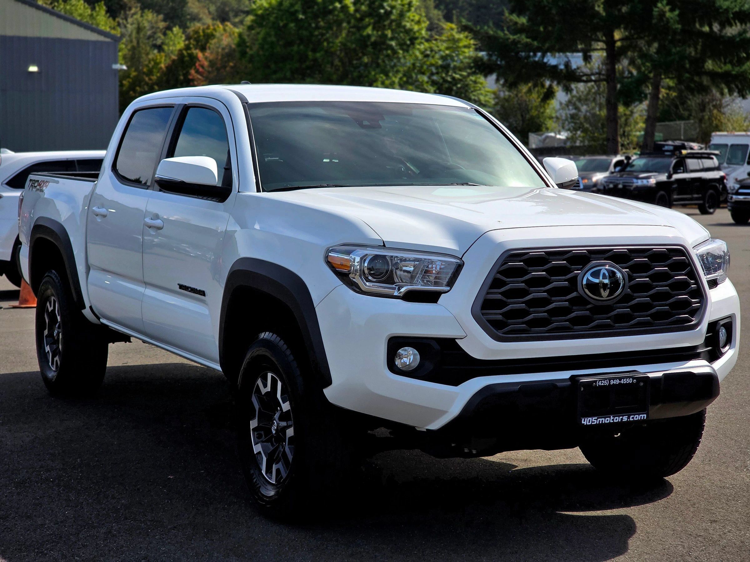 Used 2023 Toyota Tacoma TRD Off-Road AWD/4WD image 1