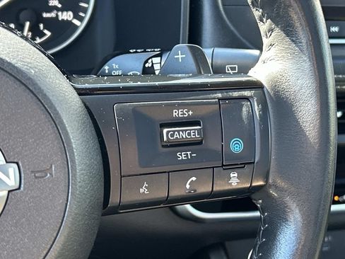 Certified 2023 Nissan Rogue SV w/ SV Premium B Package AWD/4WD image 22