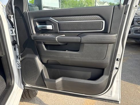 New 2026 RAM 2500 Big Horn AWD/4WD image 27