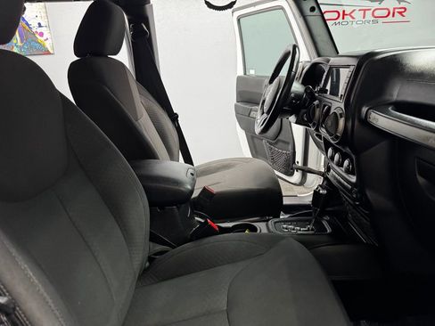 Used 2017 Jeep Wrangler Unlimited Sport w/ Quick Order Package 24S image 50