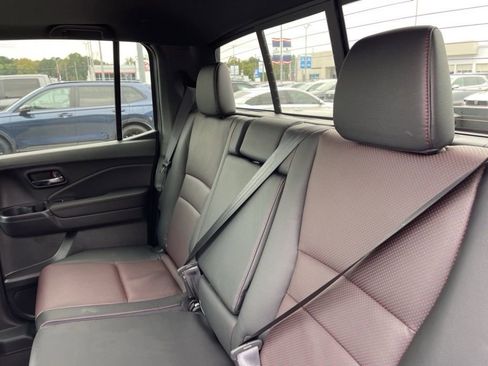 New 2026 Honda Ridgeline Black Edition image 23