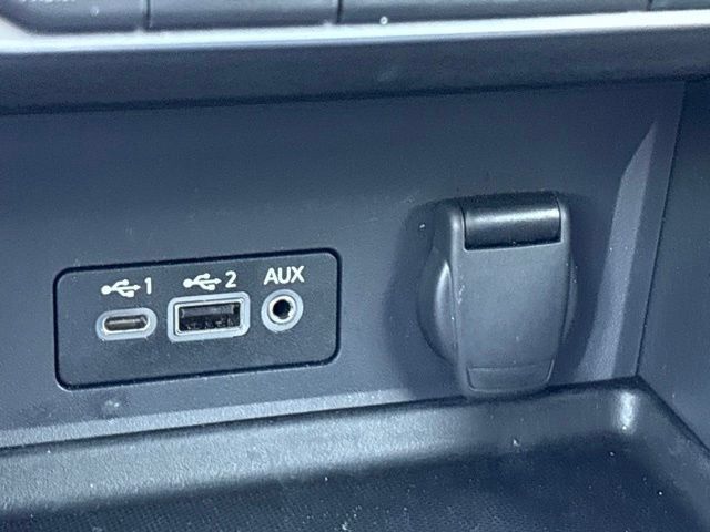 Certified 2024 Nissan Sentra SR FWD image 17