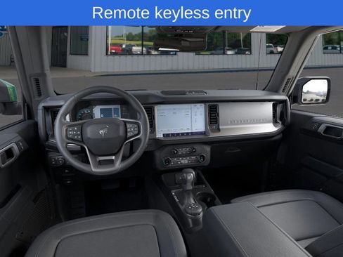 New 2025 Ford Bronco Outer Banks image 9