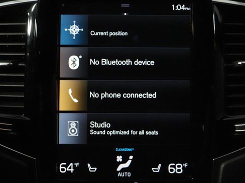 Used 2022 Volvo XC90 T8 R-Design w/ Advanced Package image 32