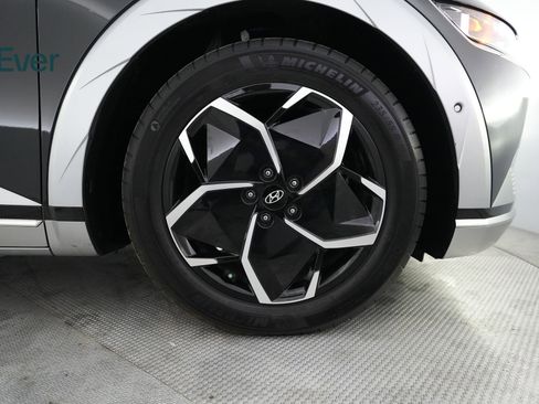 Used 2024 Hyundai Ioniq 5 Limited image 20