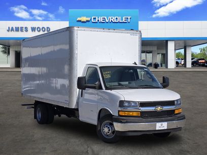 New 2025 Chevrolet Express 3500 w/ Power Convenience Package