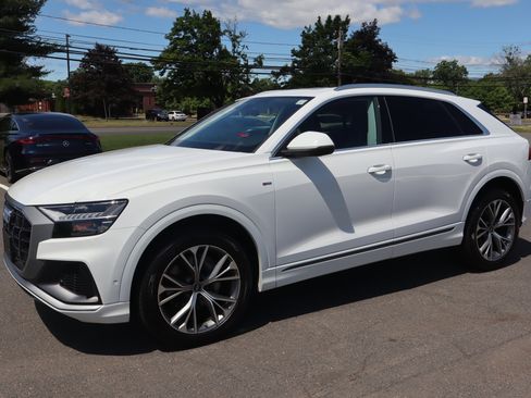 Used 2023 Audi Q8 Premium Plus w/ Premium Plus Package AWD/4WD image 1