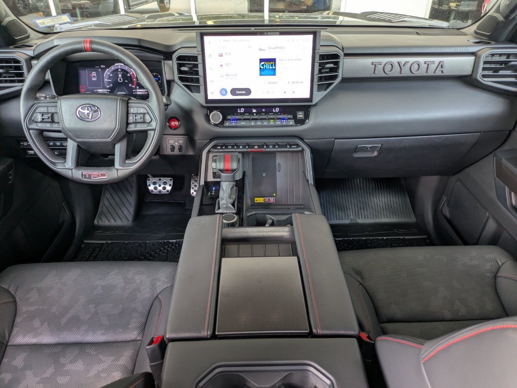 Used 2025 Toyota Tundra TRD Pro AWD/4WD image 4
