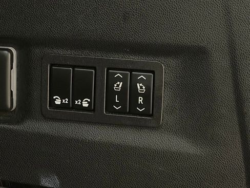 Certified 2023 Chevrolet Suburban RST w/ Luxury Package image 22