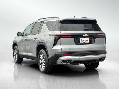 New 2025 Chevrolet Traverse LT w/ Enhanced Driving Package image 6