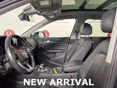 Used 2018 Audi Q5 Prestige w/ Prestige Package image 9