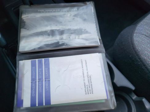 Used 2000 Jeep Cherokee SE image 48