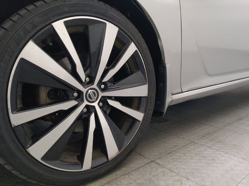 Used 2019 Nissan Altima 2.5 SR AWD/4WD image 31
