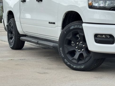 New 2026 RAM 1500 Express AWD/4WD image 12