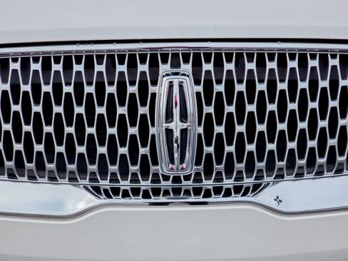 Used 2019 Lincoln MKC Black Label image 3