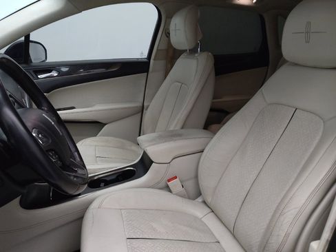 Used 2019 Lincoln MKC Black Label image 17