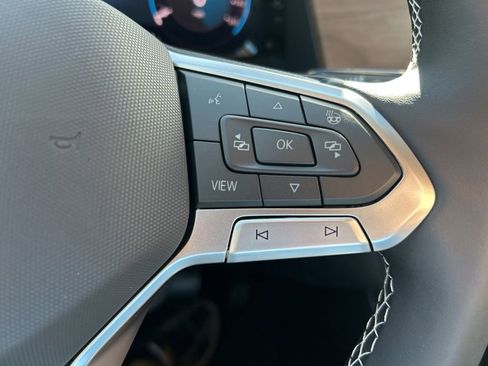 New 2026 Volkswagen Atlas SE image 22