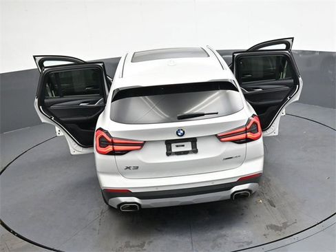 Used 2024 BMW X3 xDrive30i image 35