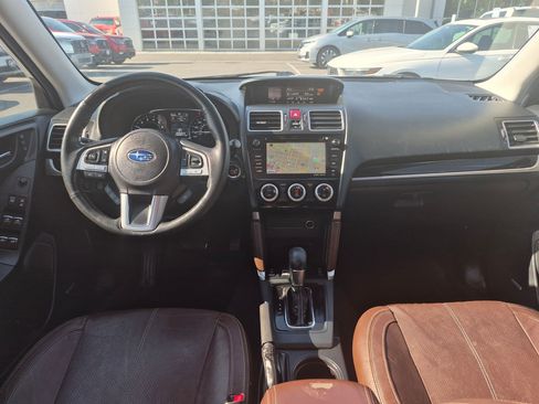 Used 2017 Subaru Forester 2.5i Touring AWD/4WD image 27