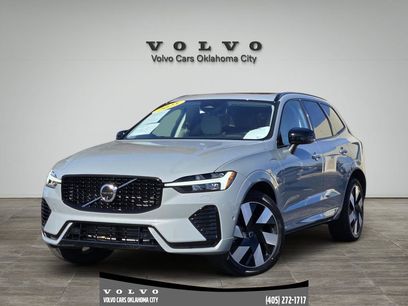 Certified 2025 Volvo XC60 T8 Plus w/ Protection Package Premier
