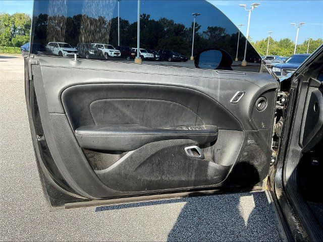 Used 2021 Dodge Challenger SXT w/ Plus Package RWD image 8