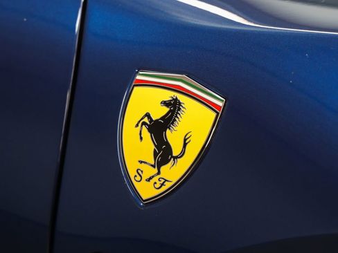 Used 2017 Ferrari 488 Spider RWD image 8