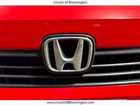 Used 2023 Honda Civic Touring image 9