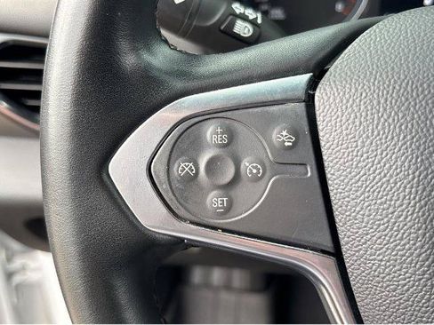 Used 2023 Chevrolet Traverse LT w/ LPO, Floor Liner Package AWD/4WD image 20