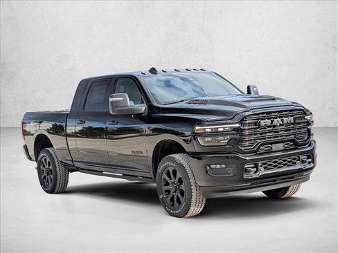 New 2026 RAM 2500 Laramie AWD/4WD image 7
