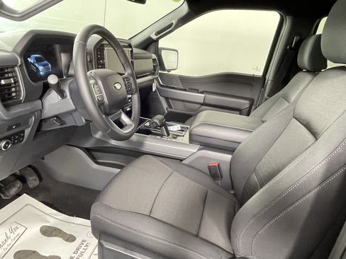 New 2026 Ford F150 XLT w/ Equipment Group 302A MID AWD/4WD image 9
