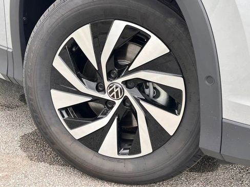 New 2026 Volkswagen Tiguan S image 2