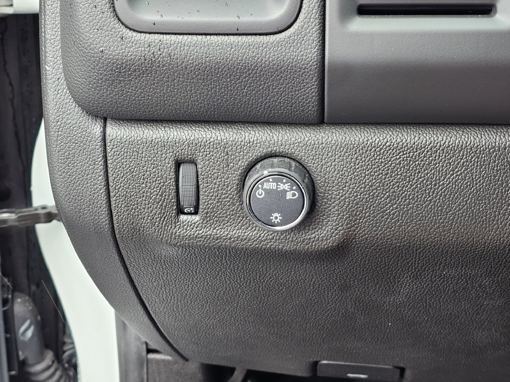 Used 2022 Chevrolet Colorado LT RWD image 21
