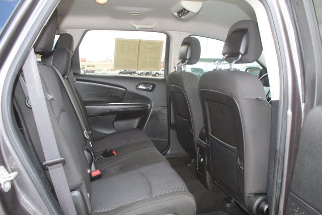 Used 2019 Dodge Journey SE w/ Premium Group FWD image 15