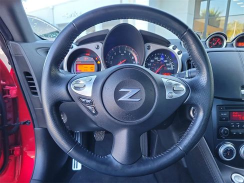 Certified 2020 Nissan 370Z Coupe image 14