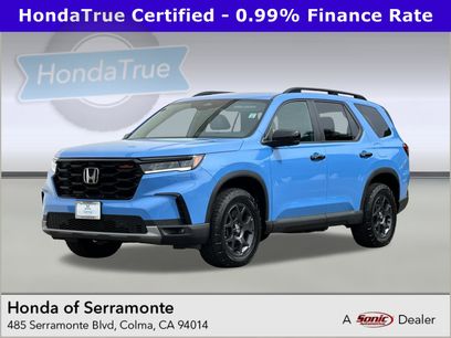 Certified 2025 Honda Pilot TrailSport