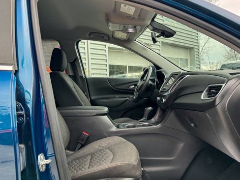 Used 2021 Chevrolet Equinox LT image 12