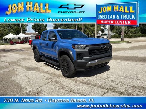 Used 2026 Chevrolet Colorado Trail Boss AWD/4WD image 1