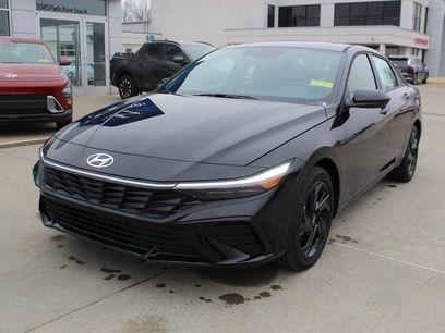 New 2026 Hyundai Elantra Sport w/ Cargo Package