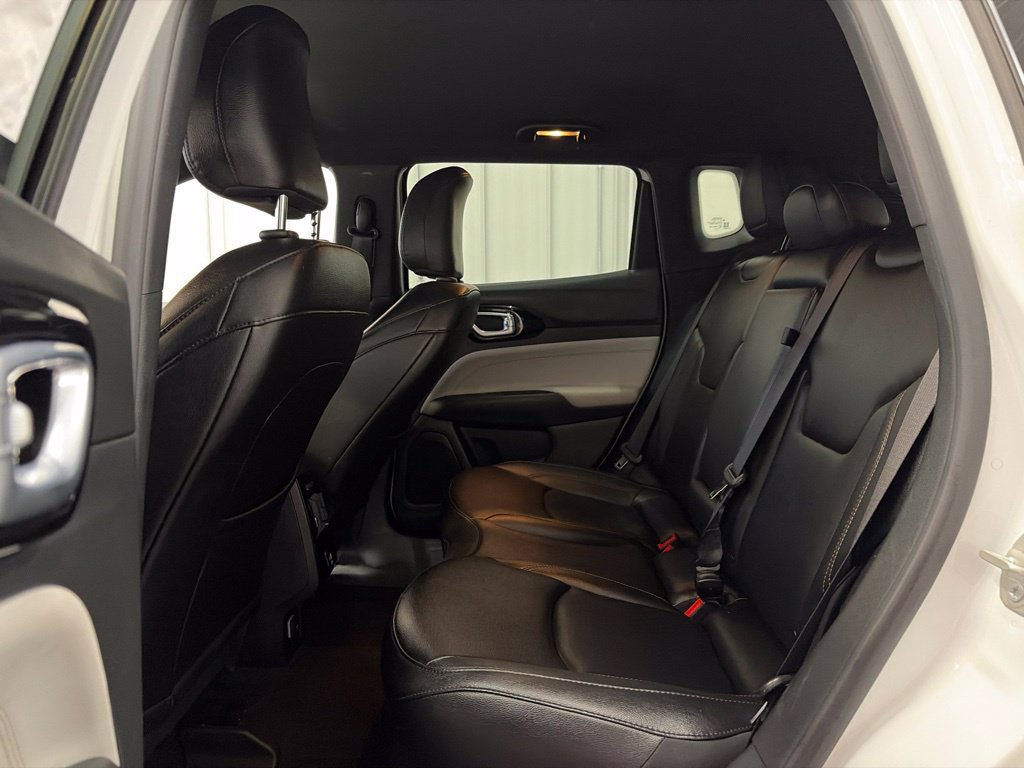 Used 2024 Jeep Compass Limited AWD/4WD image 14