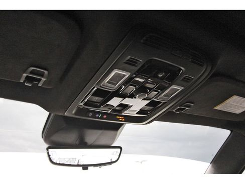 Used 2025 Cadillac Escalade Sport Platinum w/ LPO, ONYX Package AWD/4WD image 26