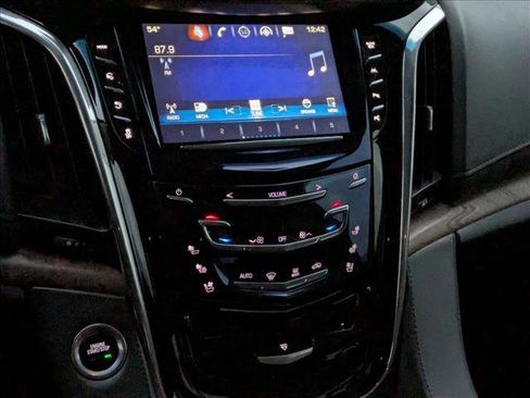 Used 2017 Cadillac Escalade Premium Luxury w/ LPO, Radiant Package image 13