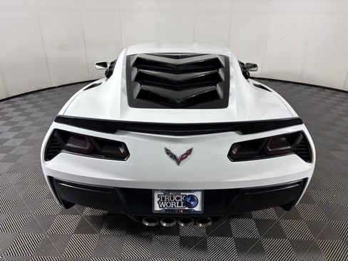 Used 2014 Chevrolet Corvette Stingray Coupe image 6