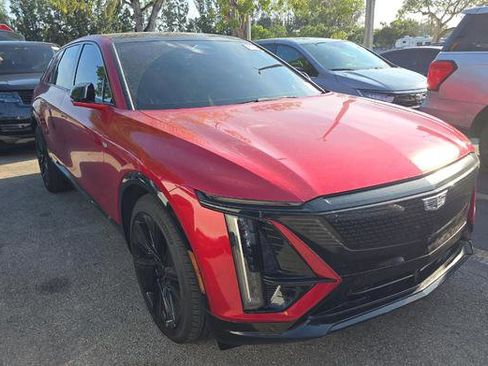 Used 2024 Cadillac Lyriq Sport w/ Nappa Leather Package AWD/4WD image 2