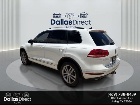Used 2015 Volkswagen Touareg VR6 AWD/4WD image 8