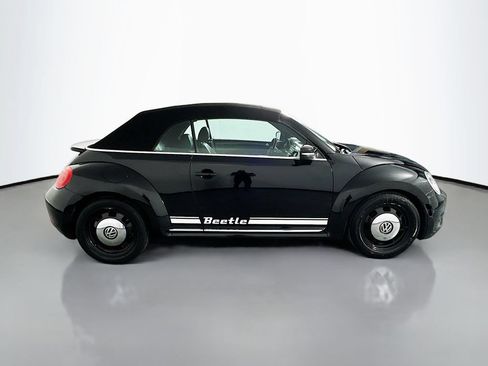 Used 2013 Volkswagen Beetle 2.5 FWD image 8