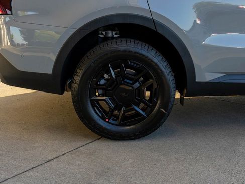 New 2026 Kia Sorento SX Prestige w/ Olive Brown Leather Package image 34